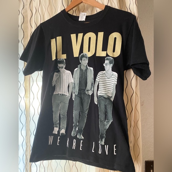 IL Volo Graphic Tour T-Shirt - Picture 1 of 7